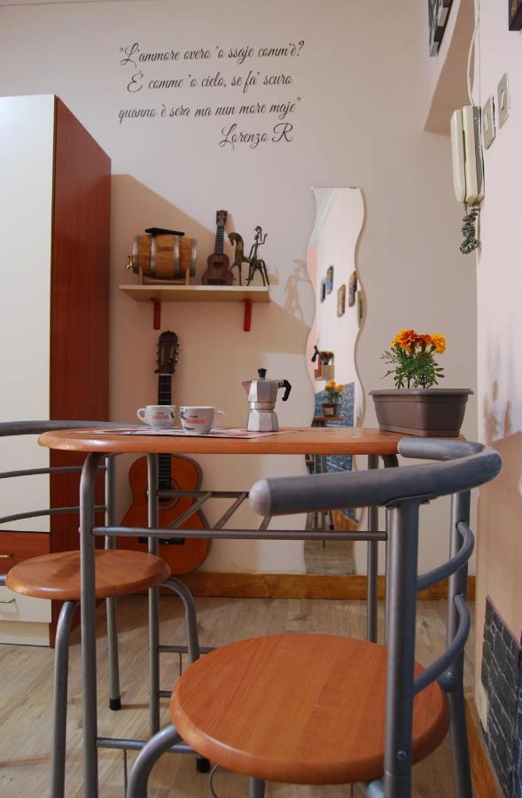 Salotto Partenopeo Napoli Esterno foto